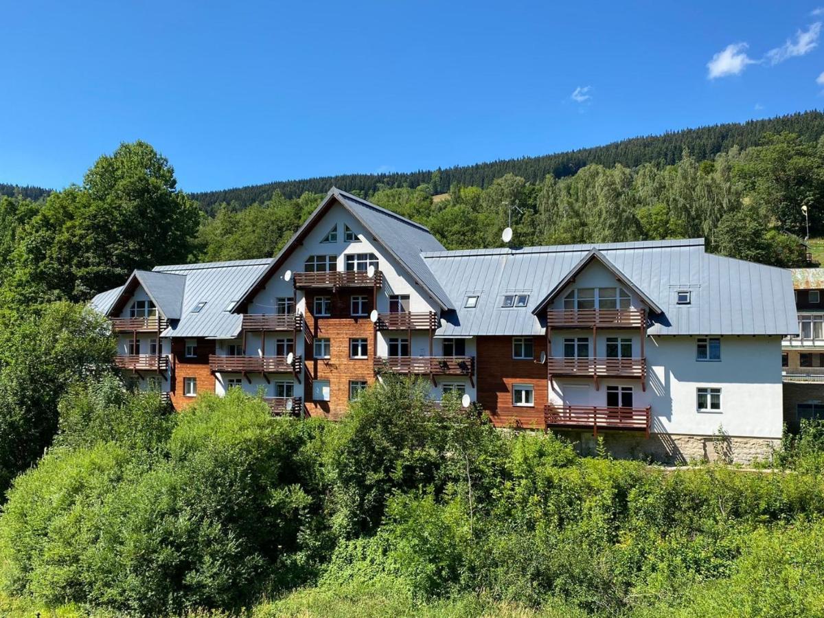Labska Apartment